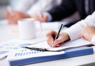 資本市場動態 業務澄清、舉牌事件與監管問詢并存