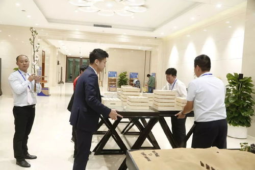 急速36小時(shí) 記第二屆文博會(huì)甘肅會(huì)展中心有限責(zé)任公司會(huì)議服務(wù)保障團(tuán)隊(duì)