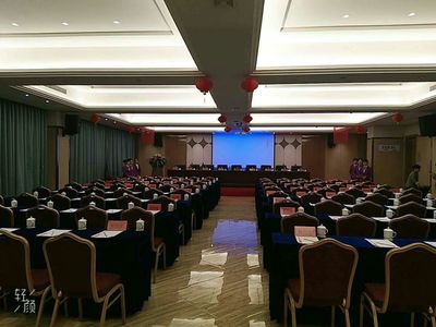 一站式高效服務(wù)體驗(yàn) 玉虹酒店，您的宴會(huì)、餐飲、會(huì)議與住宿首選